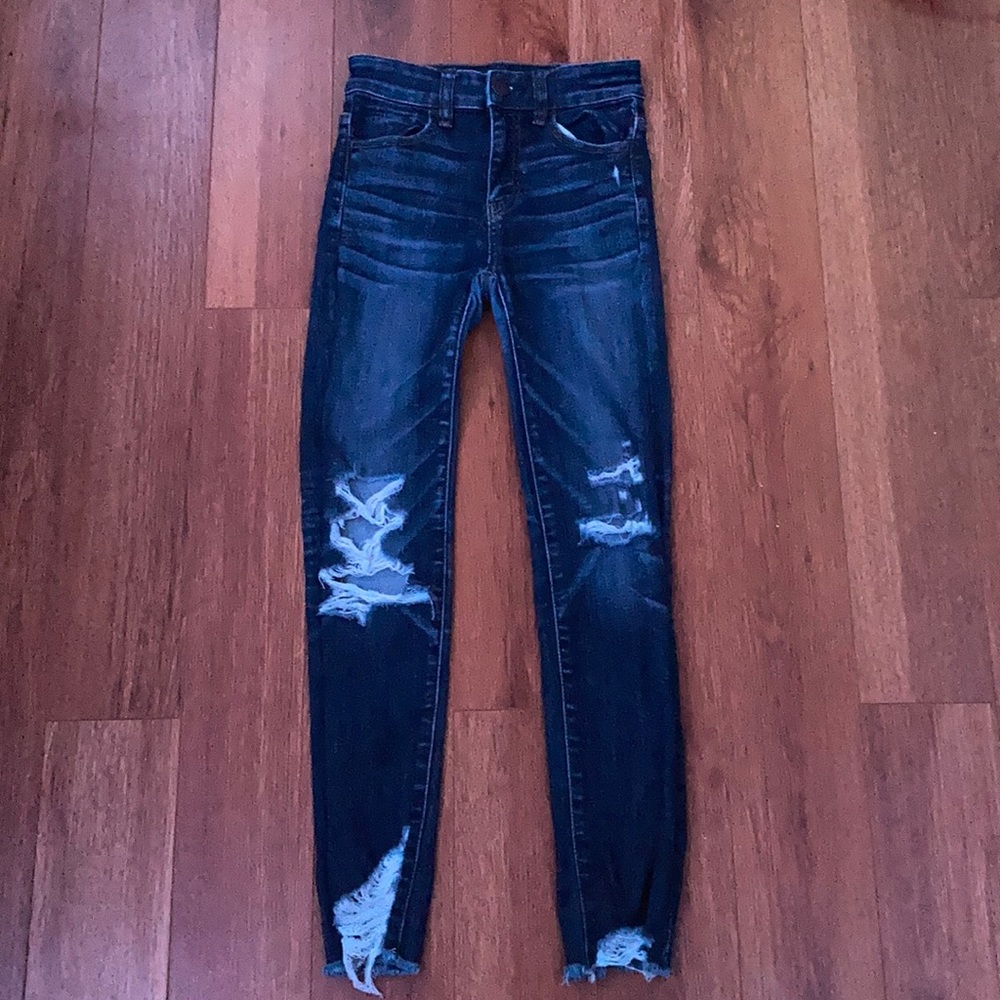 dark blue jeans